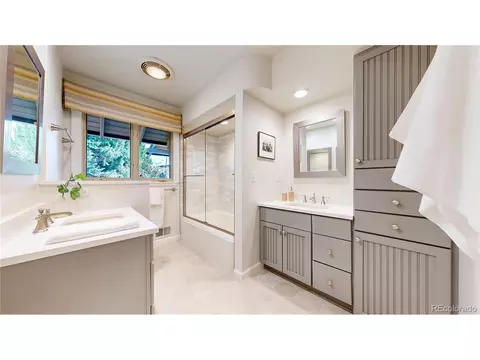 2901 E Floyd Dr, Denver, CO 80210 photo 32