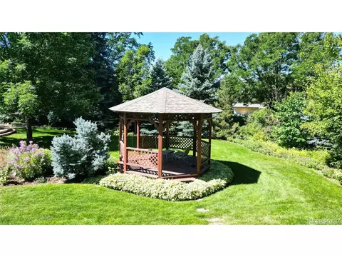 2901 E Floyd Dr, Denver, CO 80210 photo 5