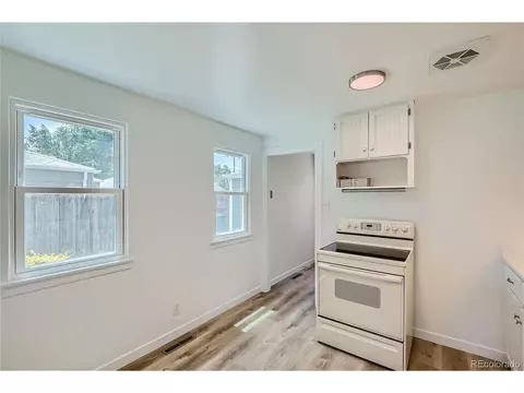 5255 Dover St, Arvada, CO 80002 photo 10