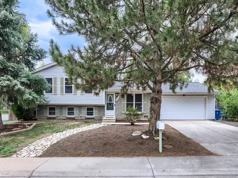 Exterior - 16398 E Warren Ave, Aurora, CO 80013 photo 3 of 6