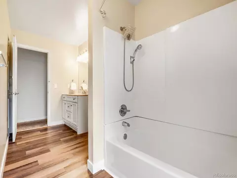 Bath - 16398 E Warren Ave, Aurora, CO 80013 photo 2 of 3