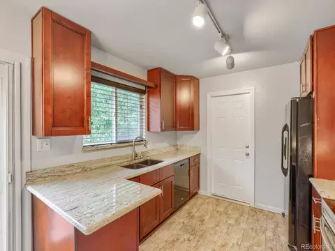 Kitchen - 16398 E Warren Ave, Aurora, CO 80013 photo 4 of 4