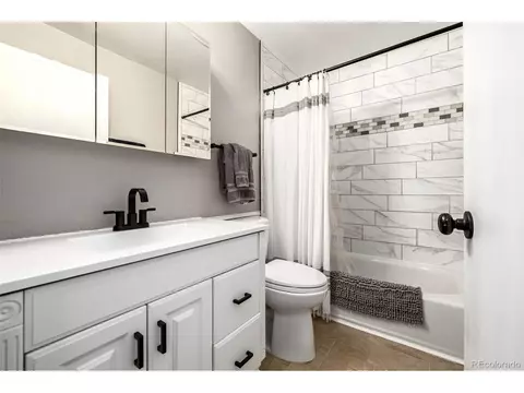 19636 E Princeton Pl, Aurora, CO 80013 photo 19