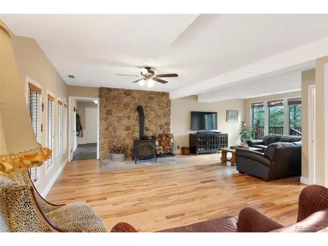 6561 Valley Cir, Morrison, CO 80465 photo 4