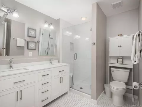 8600 E Temple Dr, Denver, CO 80237 photo 25
