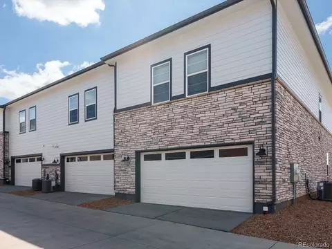 21266 E 65th Dr, Aurora, CO 80019 photo 2