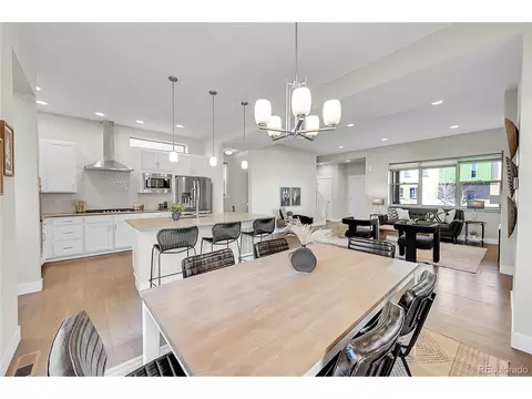 11150 E 26th Ave, Aurora, CO 80010 photo 8