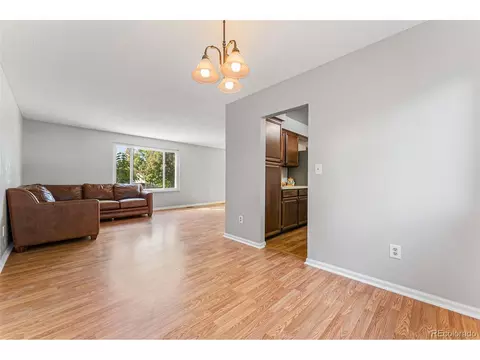 8060 Johnson Ct, Arvada, CO 80005 photo 7