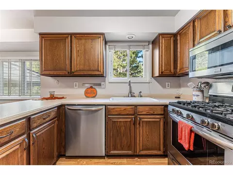 8060 Johnson Ct, Arvada, CO 80005 photo 11