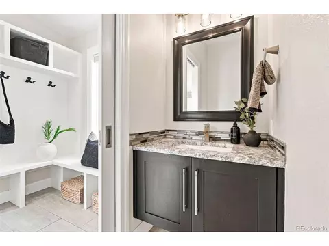 Bath - 792 Ithaca Dr, Boulder, CO 80305 photo 1 of 4