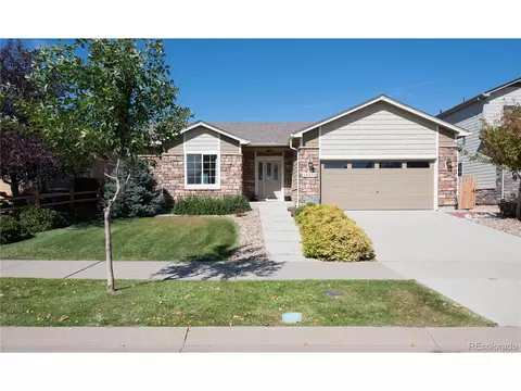 19073 E 22nd Cir, Aurora, CO 80011 photo 2