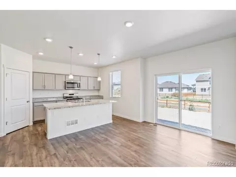27461 E Cedar Ave, Aurora, CO 80018 photo 10