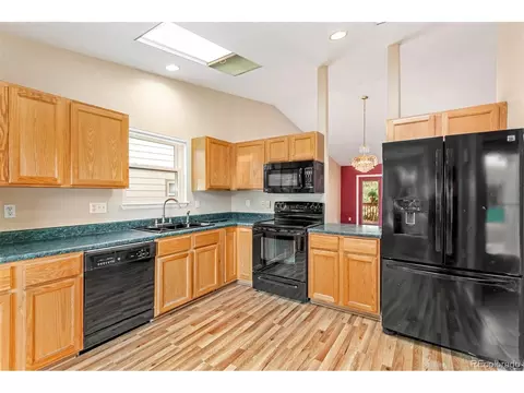 1981 E 135th Pl, Thornton, CO 80241 photo 6