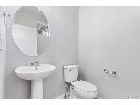 23539 E Ida Dr #B, Aurora, CO 80016 photo 14