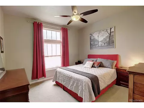 10339 E 25th Dr, Aurora, CO 80010 photo 10