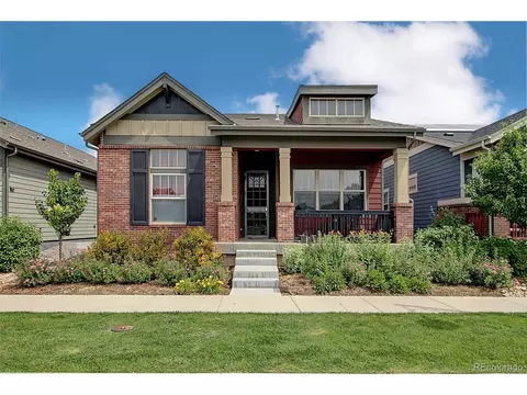 10339 E 25th Dr, Aurora, CO 80010 photo 2