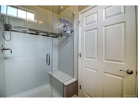 10339 E 25th Dr, Aurora, CO 80010 photo 14