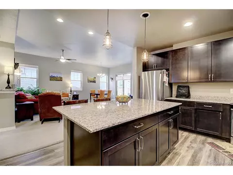 10339 E 25th Dr, Aurora, CO 80010 photo 8
