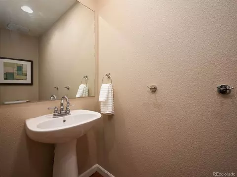 8927 E 29th Pl, Denver, CO 80238 photo 19