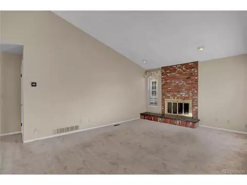 13862 E Linvale Pl, Aurora, CO 80014 photo 3