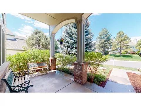 9266 Bauer Ct, Lone Tree, CO 80124 photo 2
