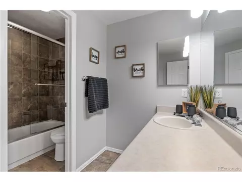 19935 E Stanford Dr, Centennial, CO 80015 photo 26