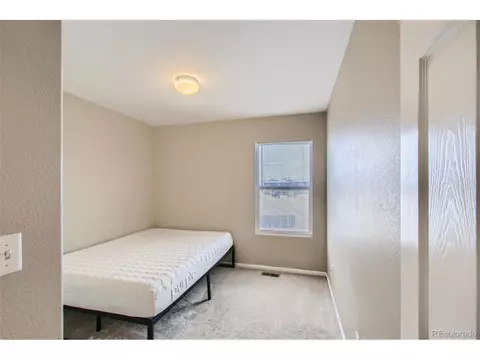 18652 E Chaffee Pl, Denver, CO 80249 photo 18