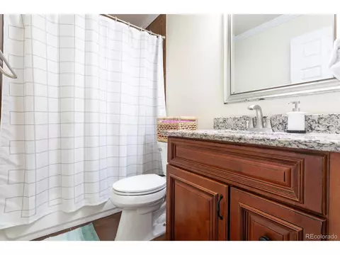 18530 E Harvard Dr, Aurora, CO 80013 photo 17