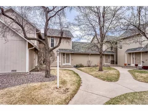 2621 S Xanadu Way #B, Aurora, CO 80014
