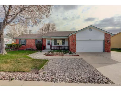 1117 Country Acres Dr, Johnstown, CO 80534