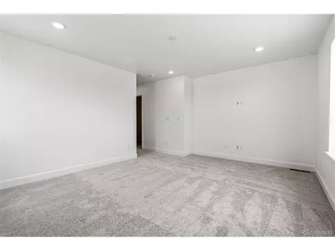 Undisclosed, Arvada, CO 80007 photo 27
