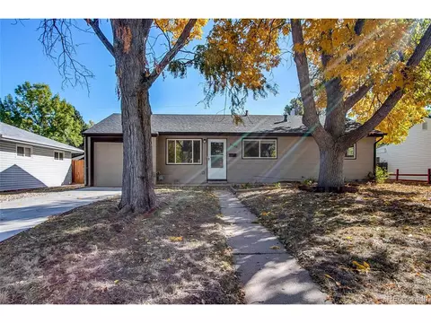 5326 S Elmwood St, Littleton, CO 80120