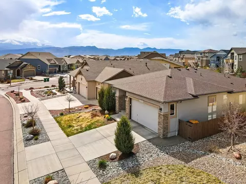 10040 Edgemont Ranch Ln, Colorado Springs, CO 80924