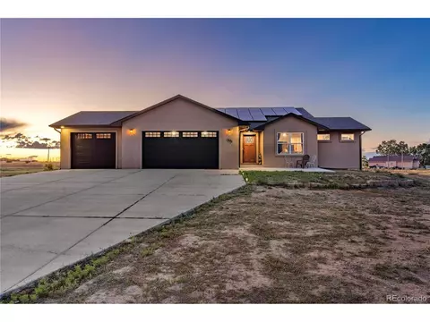 1879 E Jerrian Ln, Pueblo, CO 81007