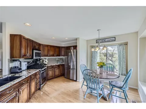 20339 E Chenango Pl, Aurora, CO 80015 photo 3