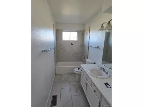 15101 E 18th Pl, Aurora, CO 80011 photo 4