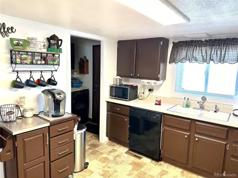 642 Ash Ave, Akron, CO 80720 photo 6