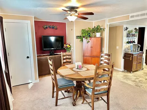 642 Ash Ave, Akron, CO 80720 photo 4