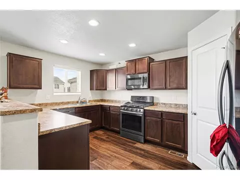 47373 Lily Ave, Bennett, CO 80102 photo 10