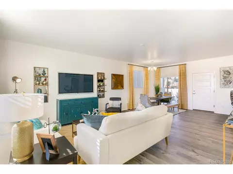 21842 E 8th Ave, Aurora, CO 80018 photo 5