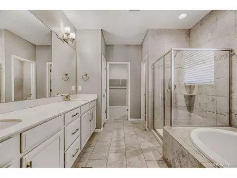 Bath - 6969 E 123rd Pl, Thornton, CO 80602 photo 2 of 4