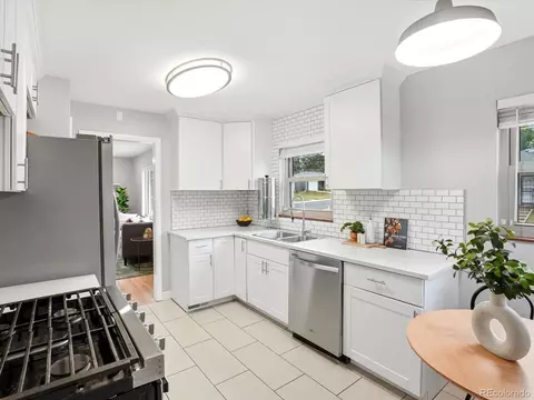 Kitchen - 3655 E Yale Ave, Denver, CO 80210 photo 3 of 6