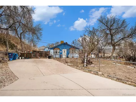3330 S Clay St, Englewood, CO 80110