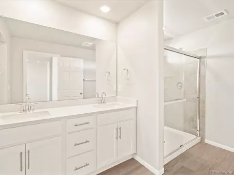 22290 E 8th Pl, Aurora, CO 80018 photo 17