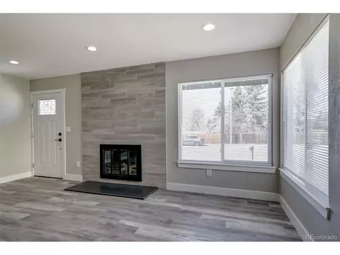 16642 E Kenyon Dr, Aurora, CO 80013 photo 5