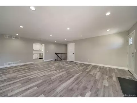 16642 E Kenyon Dr, Aurora, CO 80013 photo 10