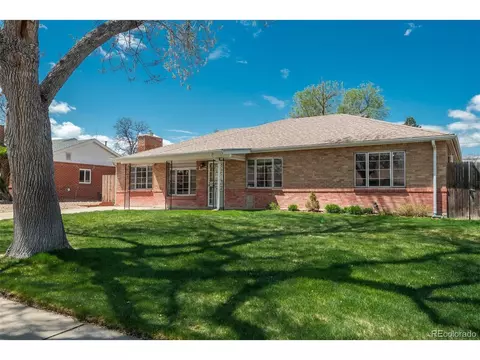 1077 Salem St, Aurora, CO 80011