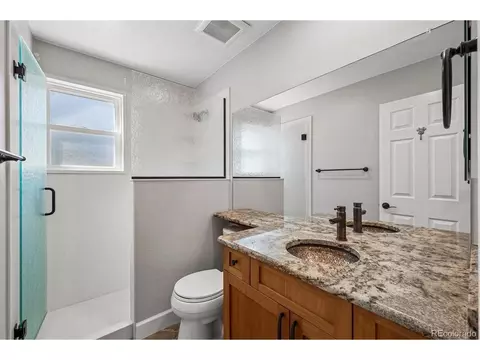 Bath - 8725 Tall Grass Pl, Lone Tree, CO 80124 photo 4 of 5