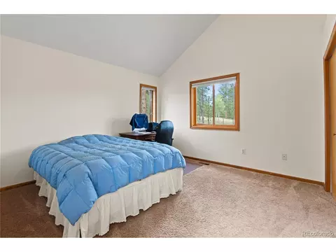 Bedroom - 1053 Yellow Pine Dr, Bailey, CO 80421 photo 6 of 7
