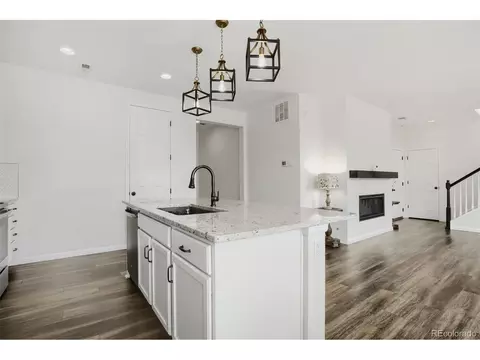 Kitchen - 25662 E Bayaud Pl, Aurora, CO 80018 photo 3 of 4